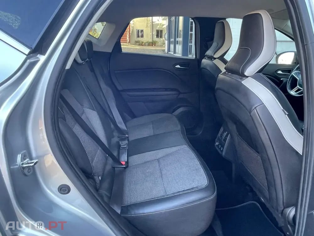 Renault Captur 1.0 TCe Intens