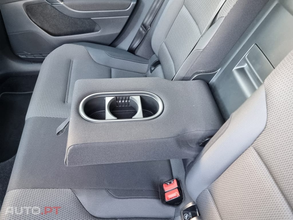 Volkswagen Golf 1.0 TSI Confortline