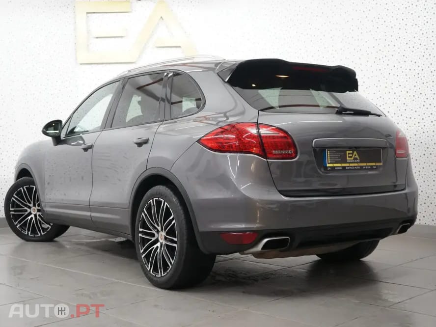 Porsche Cayenne Tiptronic