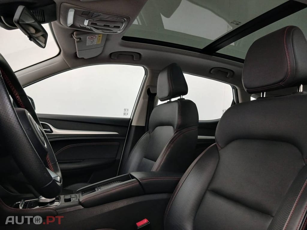 MG ZS EV 72.6 kWh Luxury