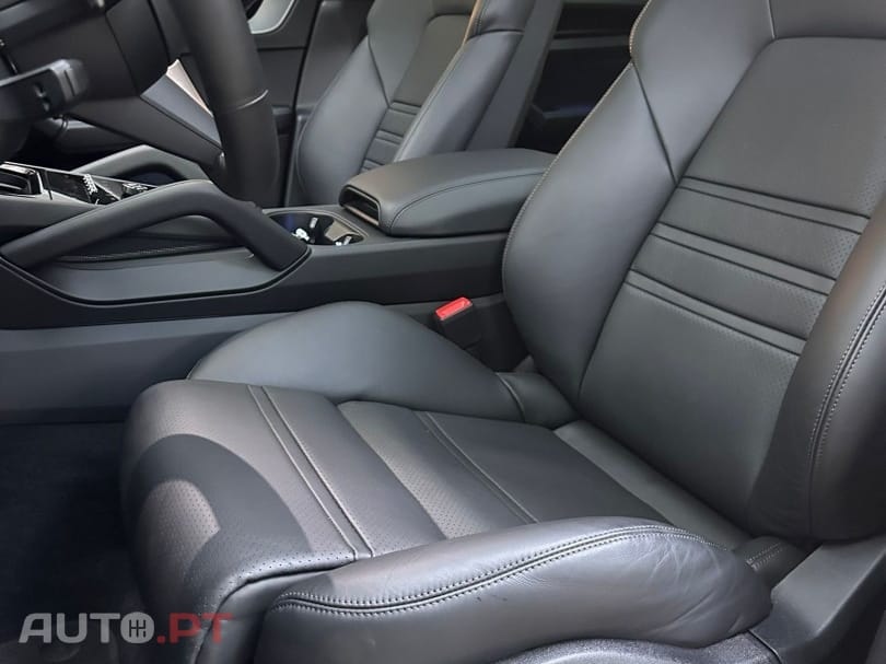 Porsche Macan Electric Turbo