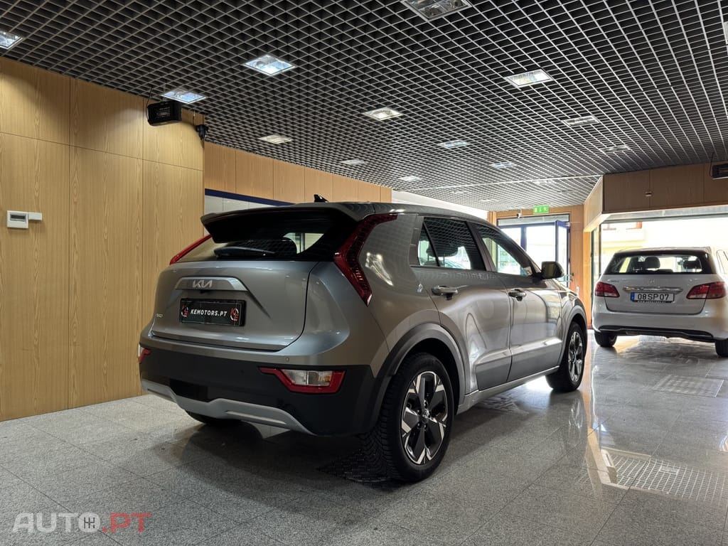 Kia Niro 64kWh Drive