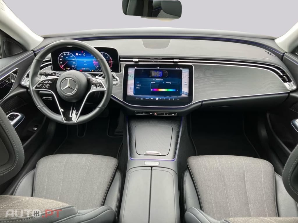 Mercedes-Benz E 220 I.V.A DEDUTÍVEL d 