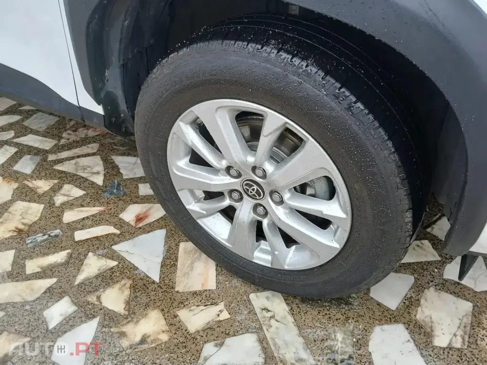 Toyota Yaris Cross 1.5 HDF Comfort Plus