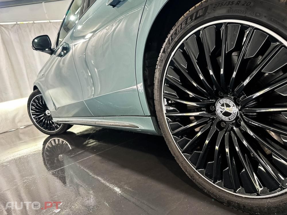 Mercedes-Benz E 300 de 4Matic 9G-TRONIC AMG Line