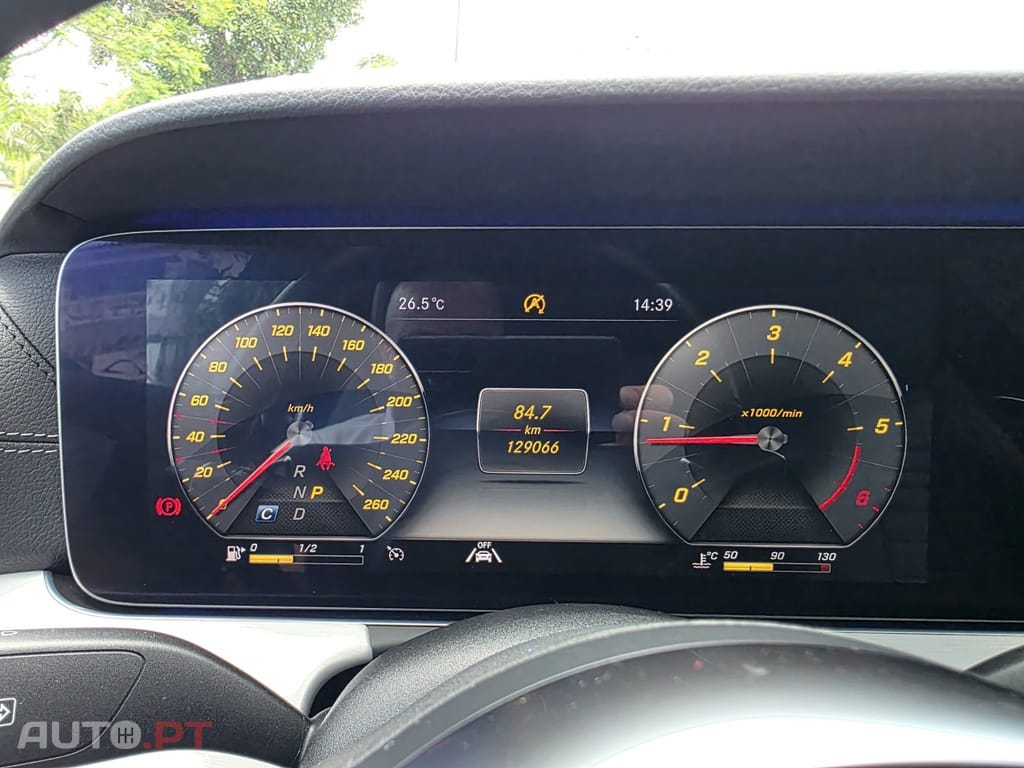 Mercedes-Benz E 220 d AMG Line Aut.