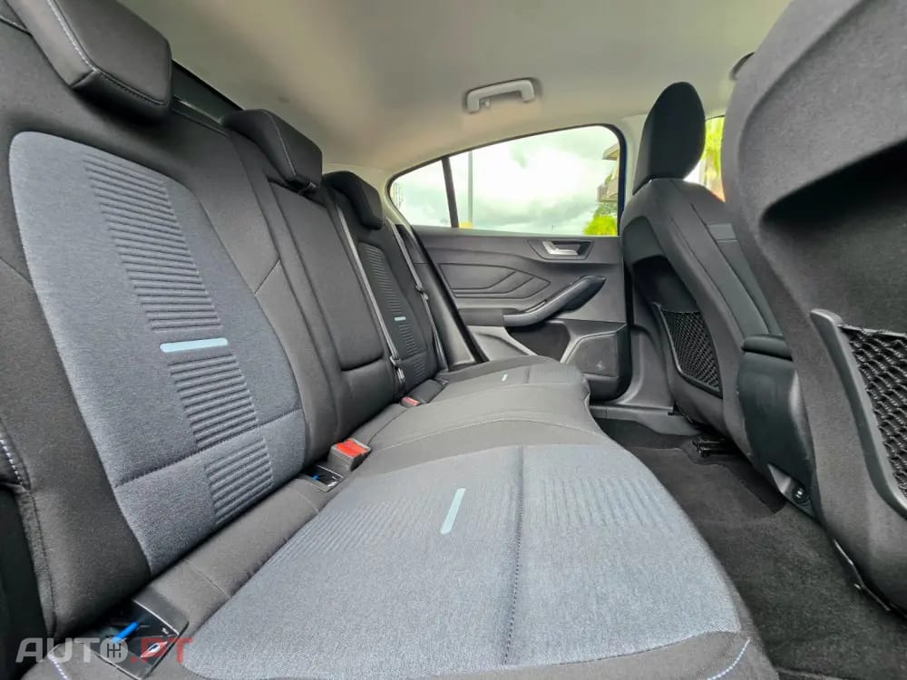 Ford Focus 1.0 EcoBoost MHEV Connected