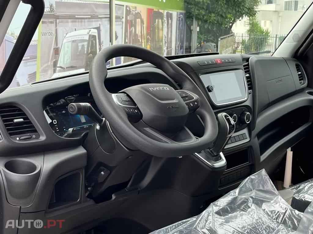 Iveco Daily 3.0  CONTENTOR ALUMINIO