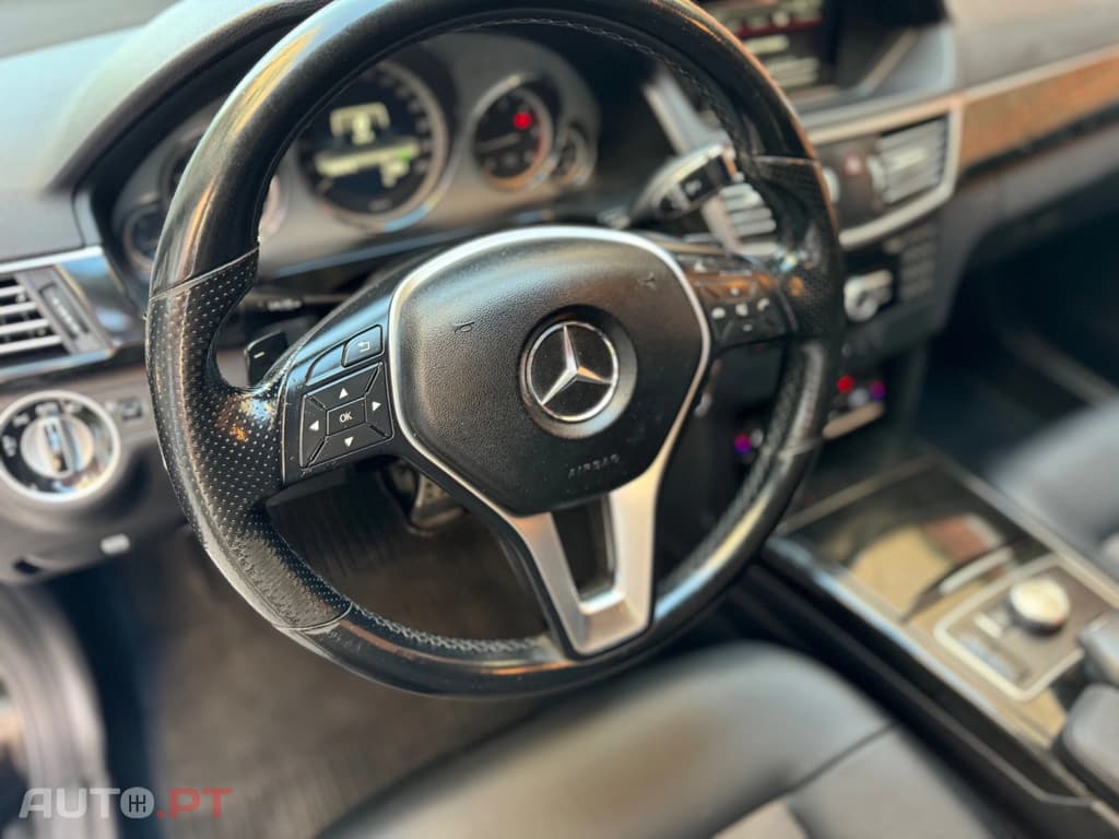 Mercedes-Benz E 220 CDi Avantgarde BE Auto