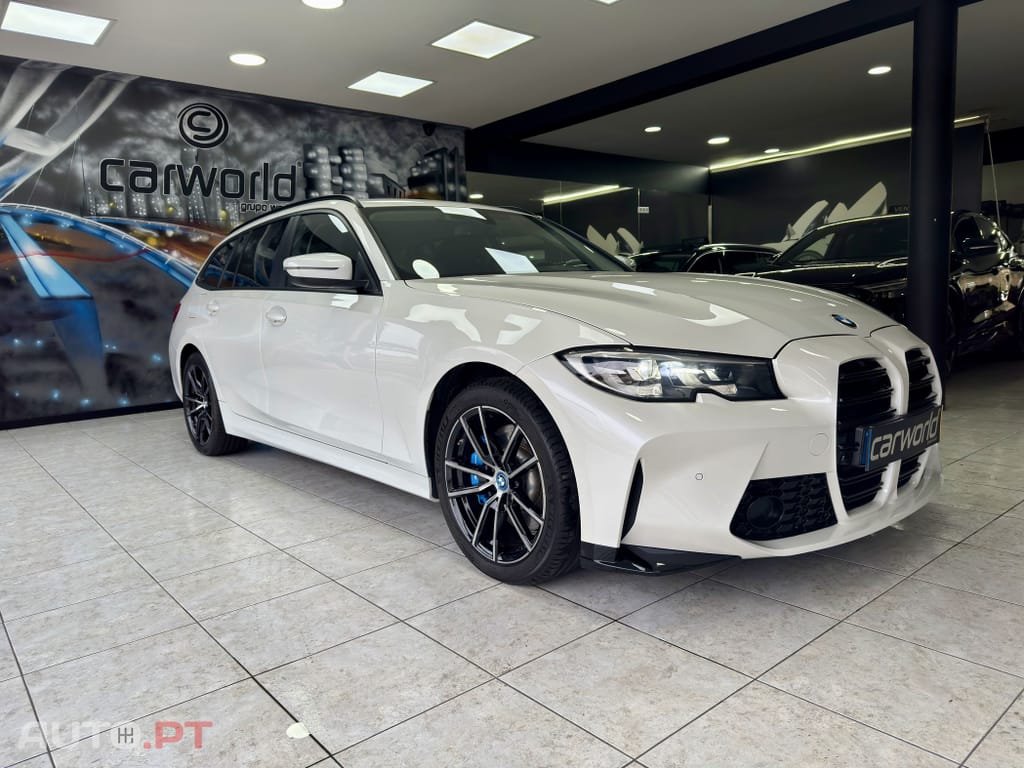 BMW 330 e Touring Corporate Edition Auto