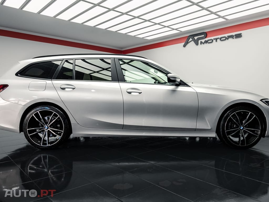 BMW 318 d Touring Auto