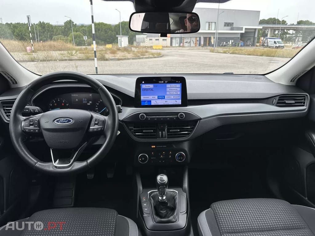 Ford Focus SW 1.0 EcoBoost Connected
