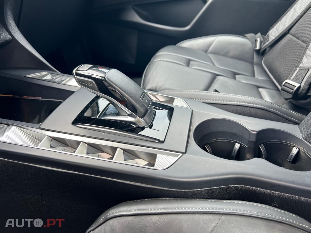 DS DS3 1.2 PureTech Ópera EAT8