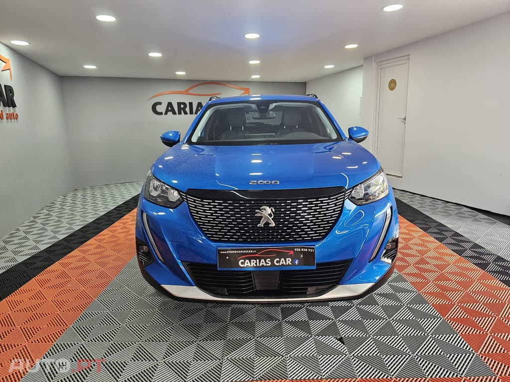 Peugeot 2008 1.2 PureTech Allure Pack