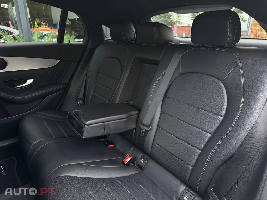 Mercedes-Benz GLC 300 de Coupé 4Matic