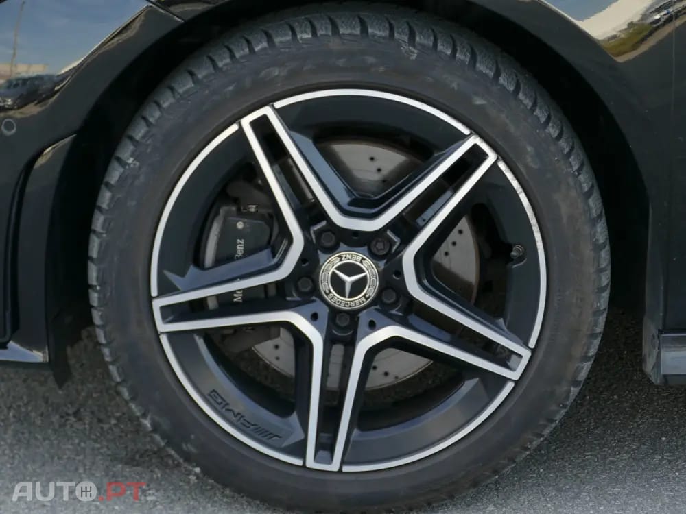 Mercedes-Benz CLA 250 e Shooting Brake AMG Line