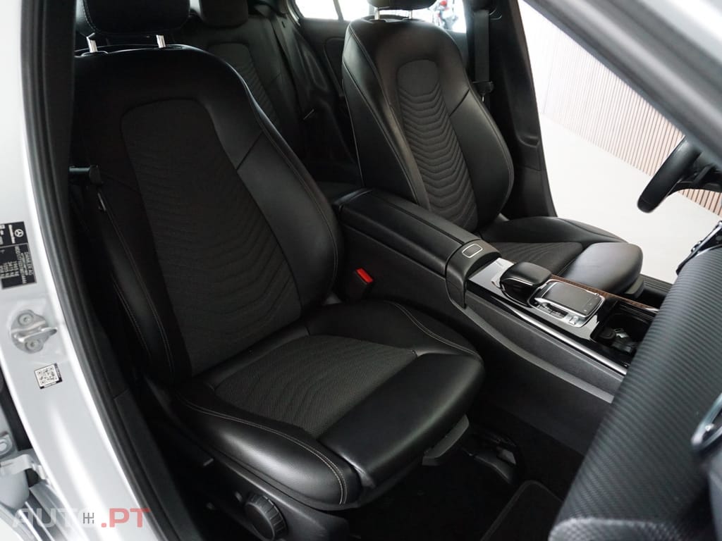 Mercedes-Benz A 180 d 7G-DCT Progressive