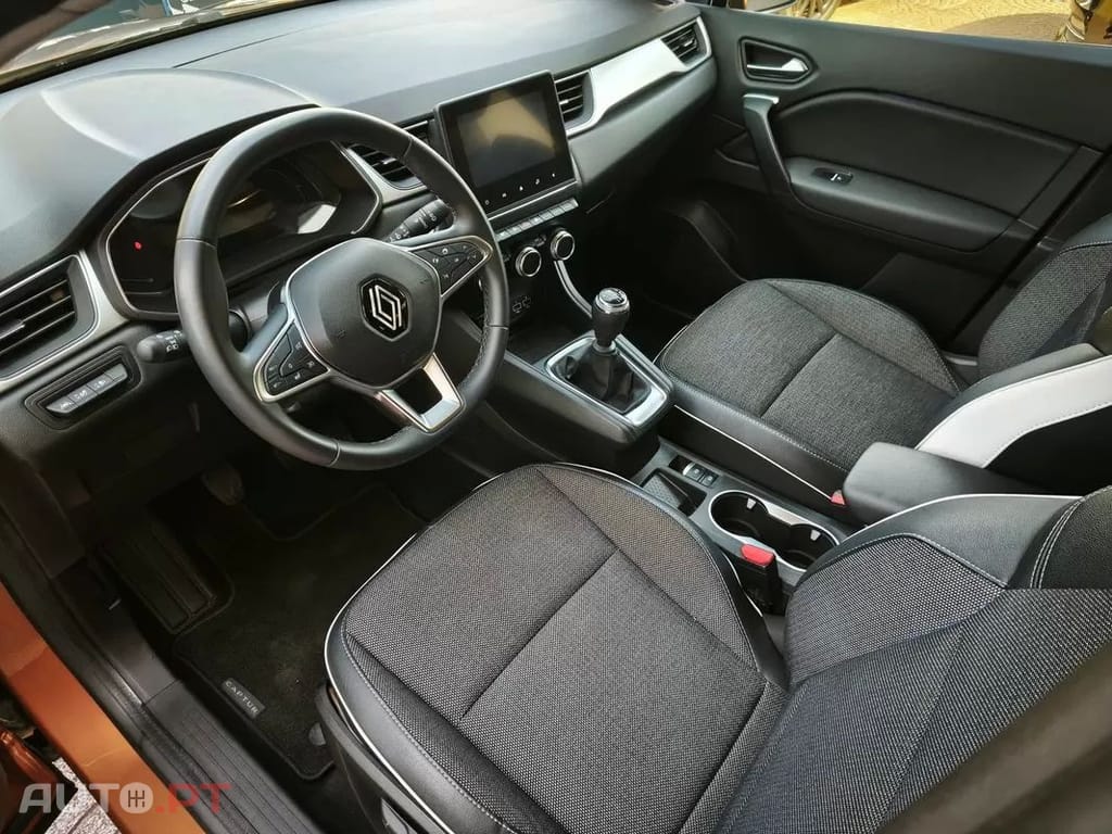 Renault Captur 1.0 TCe Exclusive