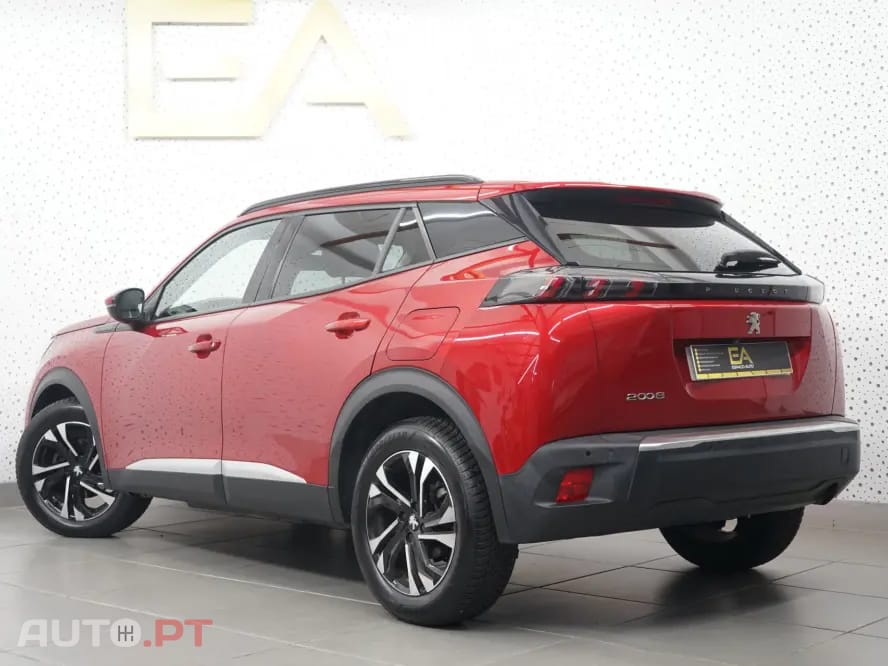 Peugeot 2008 1.2 PureTech Allure