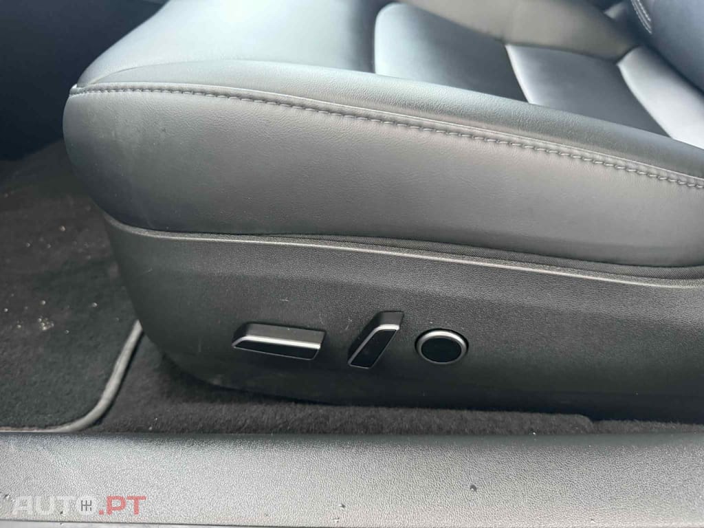 Tesla Model 3 Standard Range Plus RWD