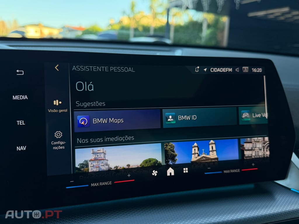 BMW iX2 eDrive20 Pack Desportivo M Pro