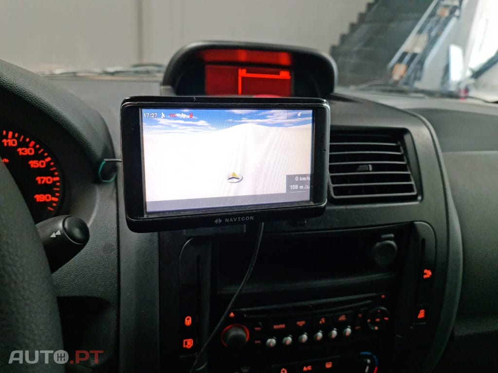 Citroen Jumpy Outro