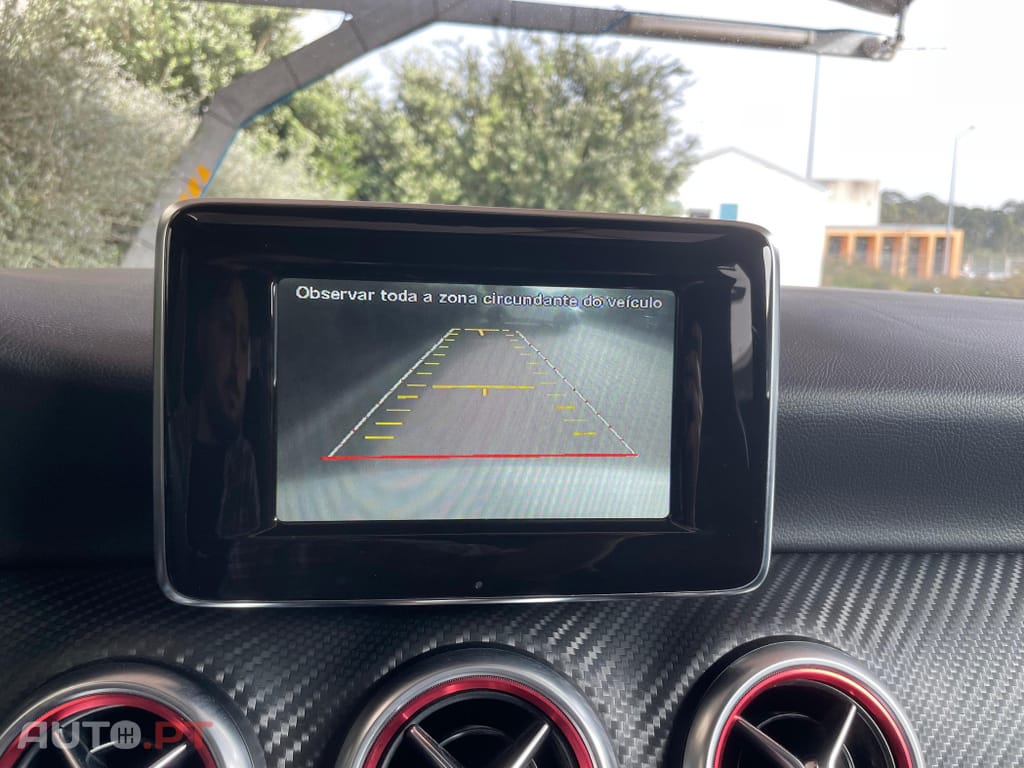 Mercedes-Benz A 200 AMG Line