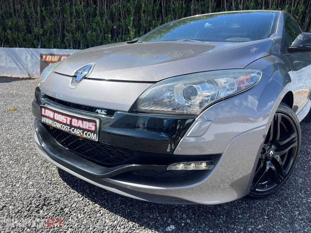 Renault Mégane Coupe 2.0 T 16V RS