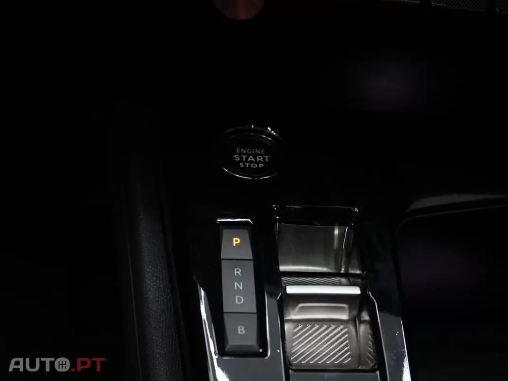 Peugeot 308 1.6 Hybrid Allure Pack e-EAT8