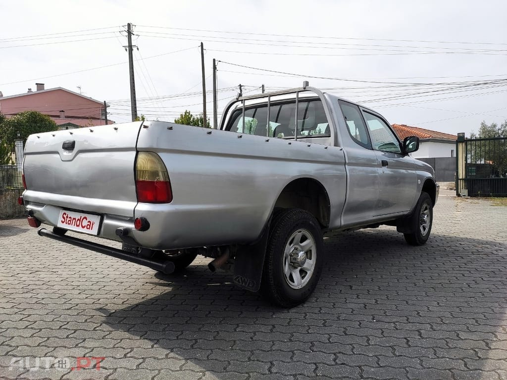 Mitsubishi L200 2.5TDI 4X4 3LUG