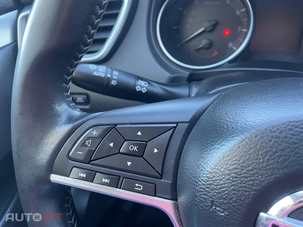 Nissan Qashqai 1.3 DIG-T Q-Line