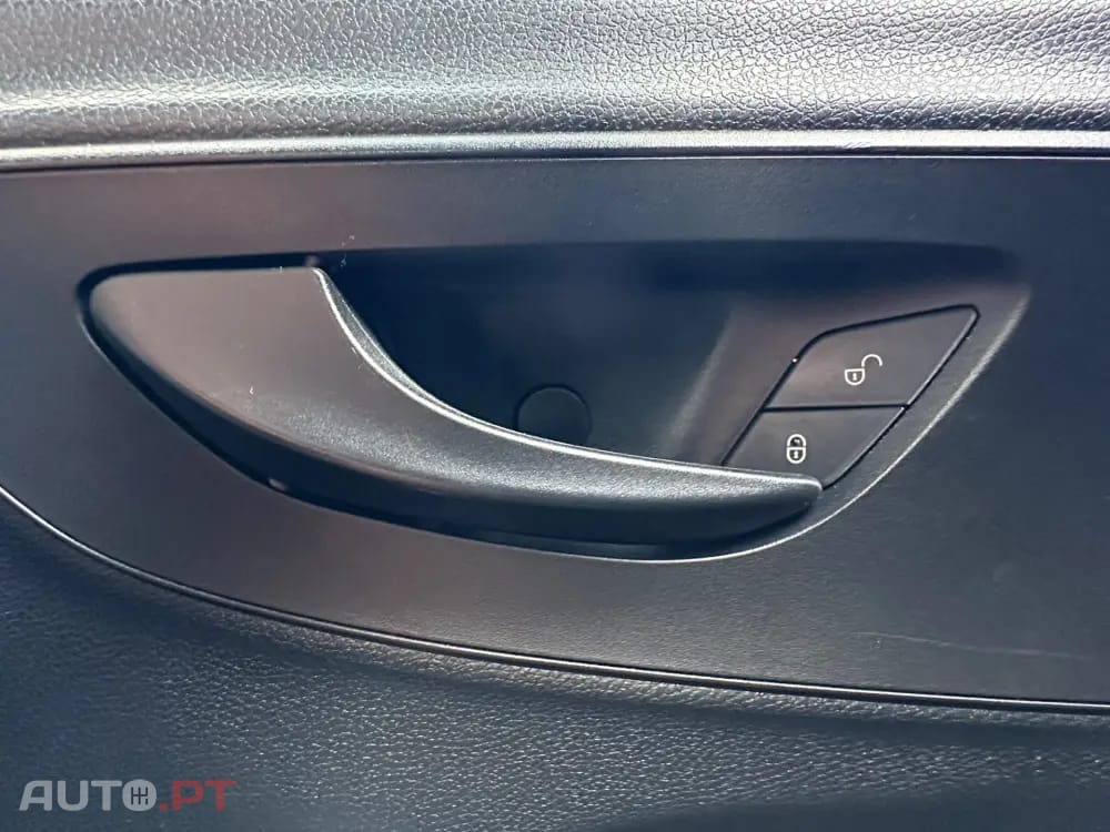 Mercedes-Benz Sprinter Compacta HA 9G-TRONIC