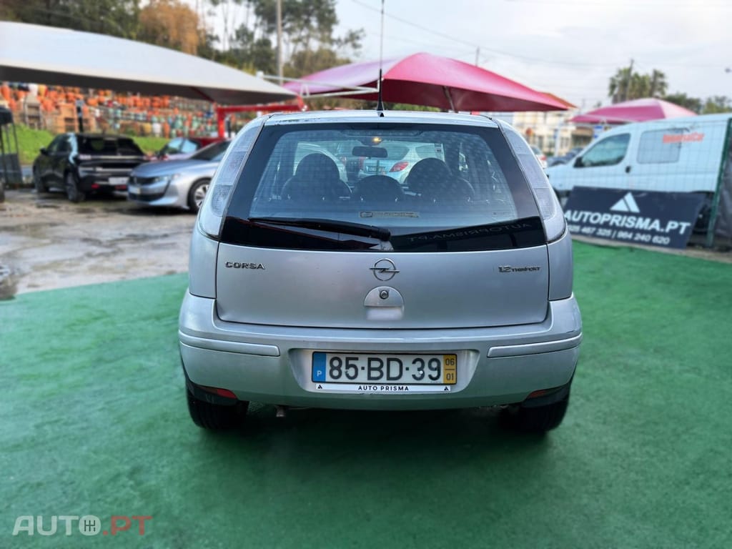 Opel Corsa 1.2 Twinport Enjoy