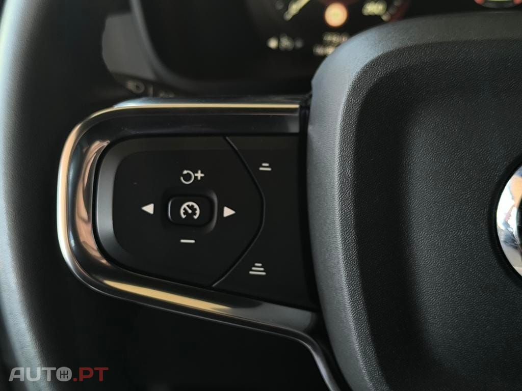 Volvo XC40 1.5 T5 PHEV Inscription Expression