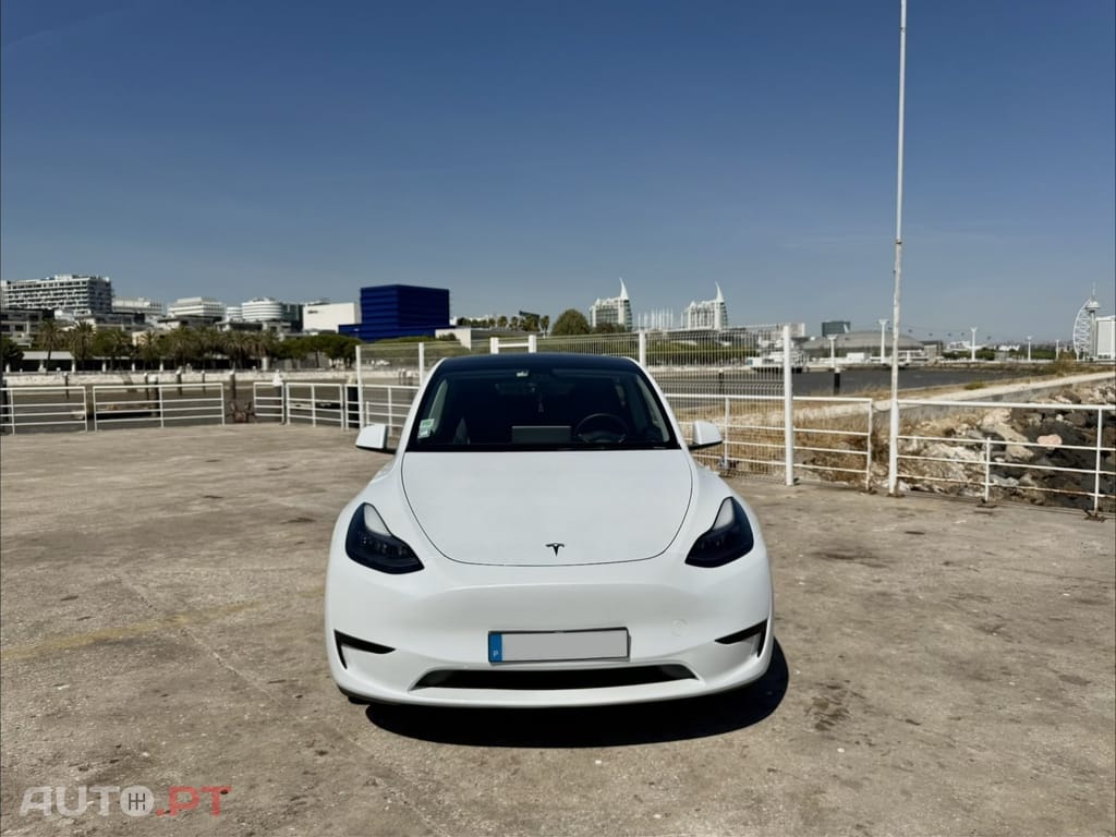 Tesla Model Y Tração Traseira