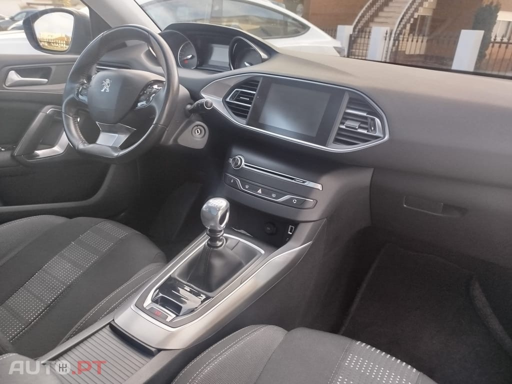 Peugeot 308 SW 1.6 BlueHDi Allure J17