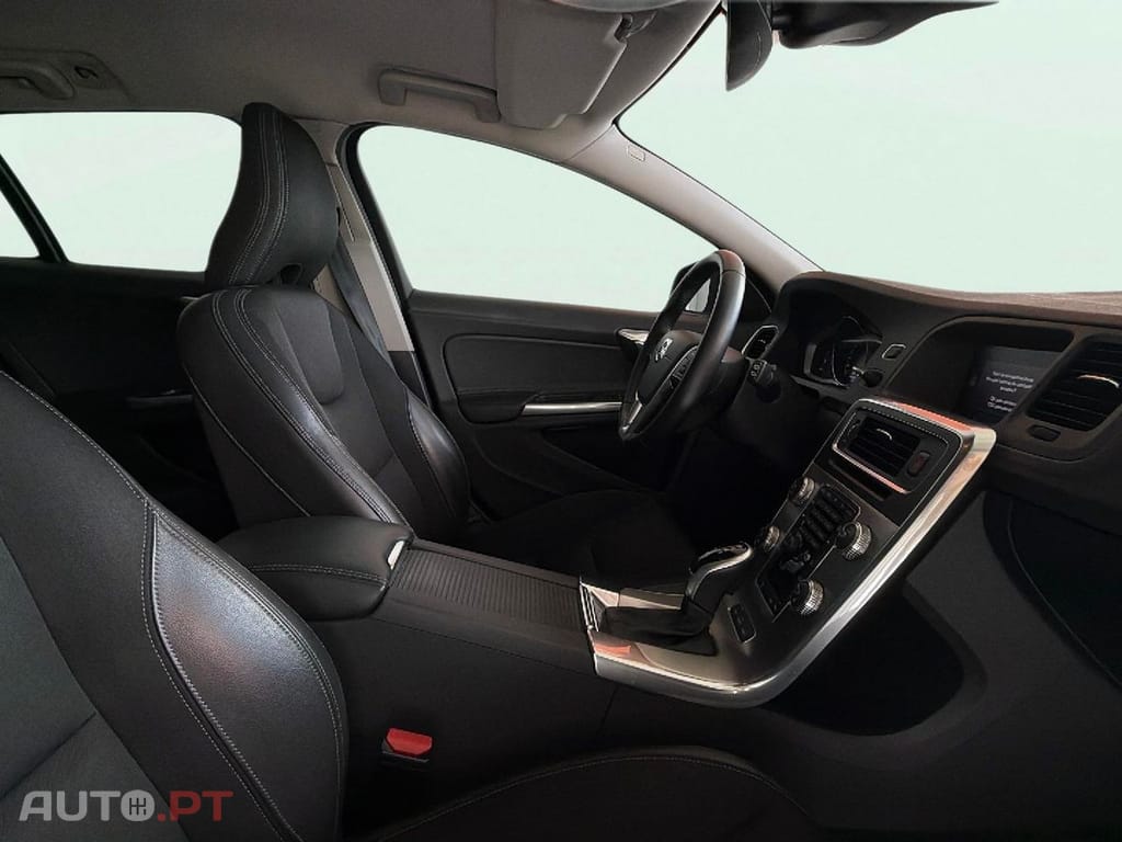 Volvo V60 2.4 D6 AWD Phev