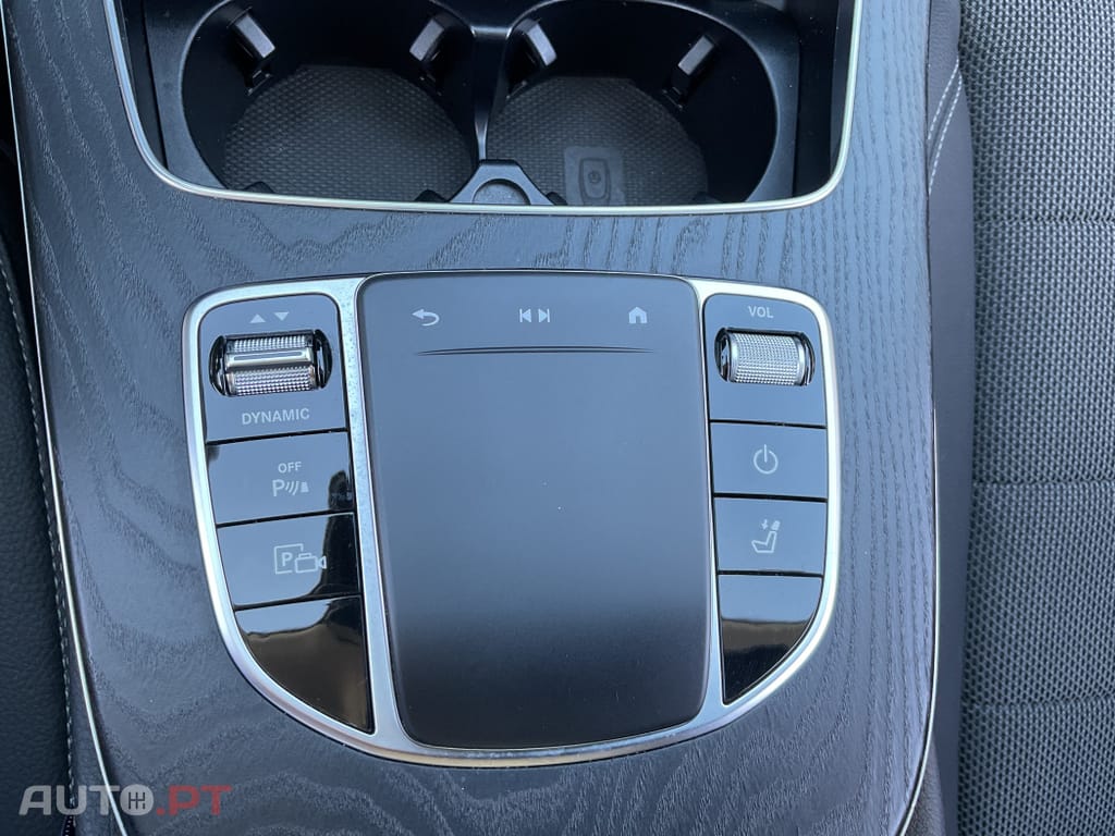 Mercedes-Benz E 300 de Avantgarde