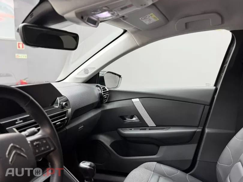Citroen C4 1.2 PureTech Shine