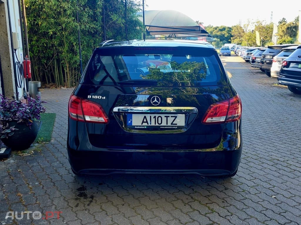 Mercedes-Benz B 180 d Urban