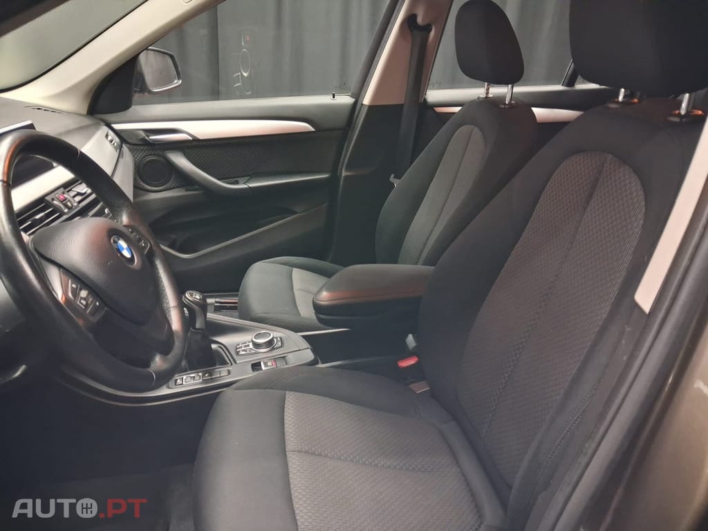 BMW X1 16 d sDrive Advantage