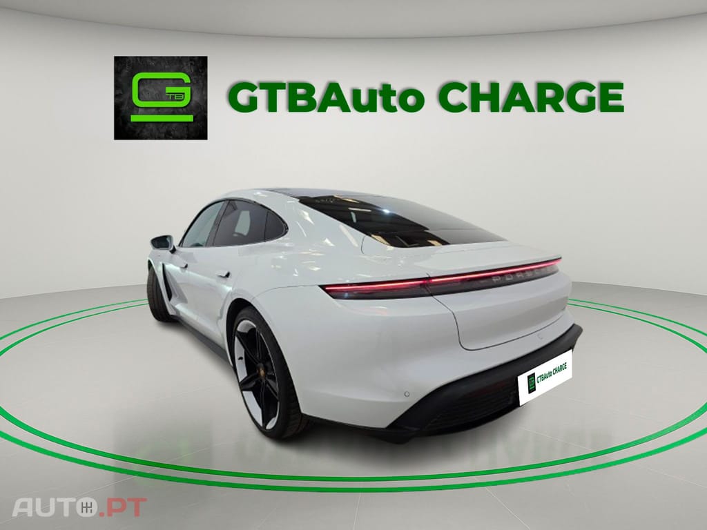 Porsche Taycan I.V.A DEDUTIVEL 4S Performance