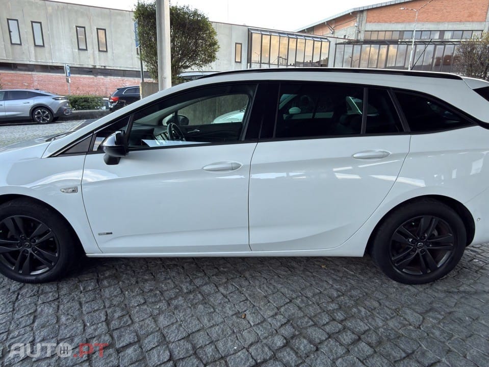 Opel Astra Sports Tourer Design