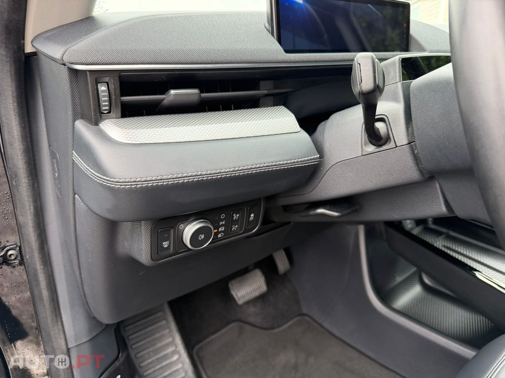 Ford Mustang Mach-E Standard