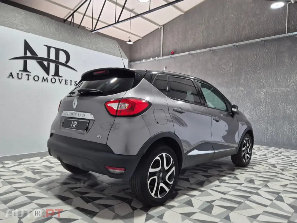 Renault Captur ENERGY TCe 120 EDC Intens