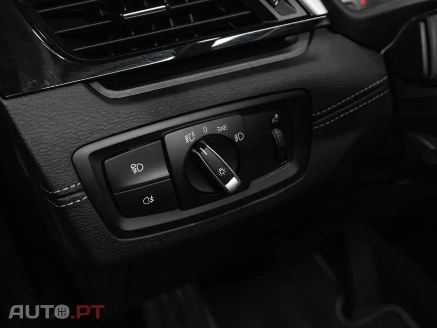 BMW X2 18 i sDrive Auto