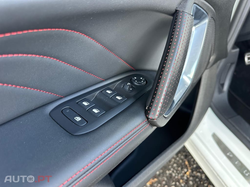Peugeot 308 1.2 PureTech GT Line EAT8