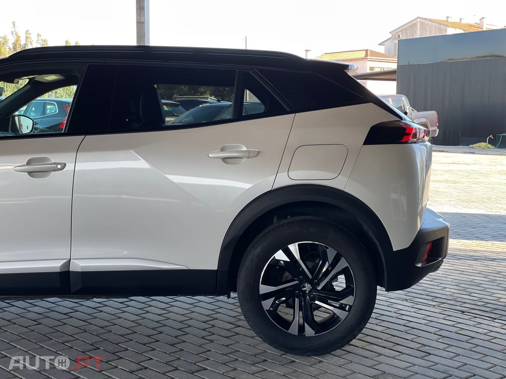 Peugeot 2008 1.2 PureTech GT