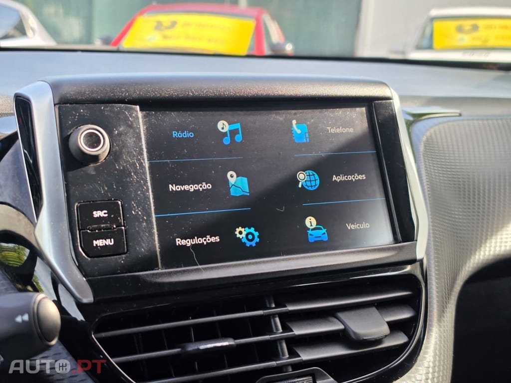 Peugeot 2008 1.2 PureTech Allure EAT6