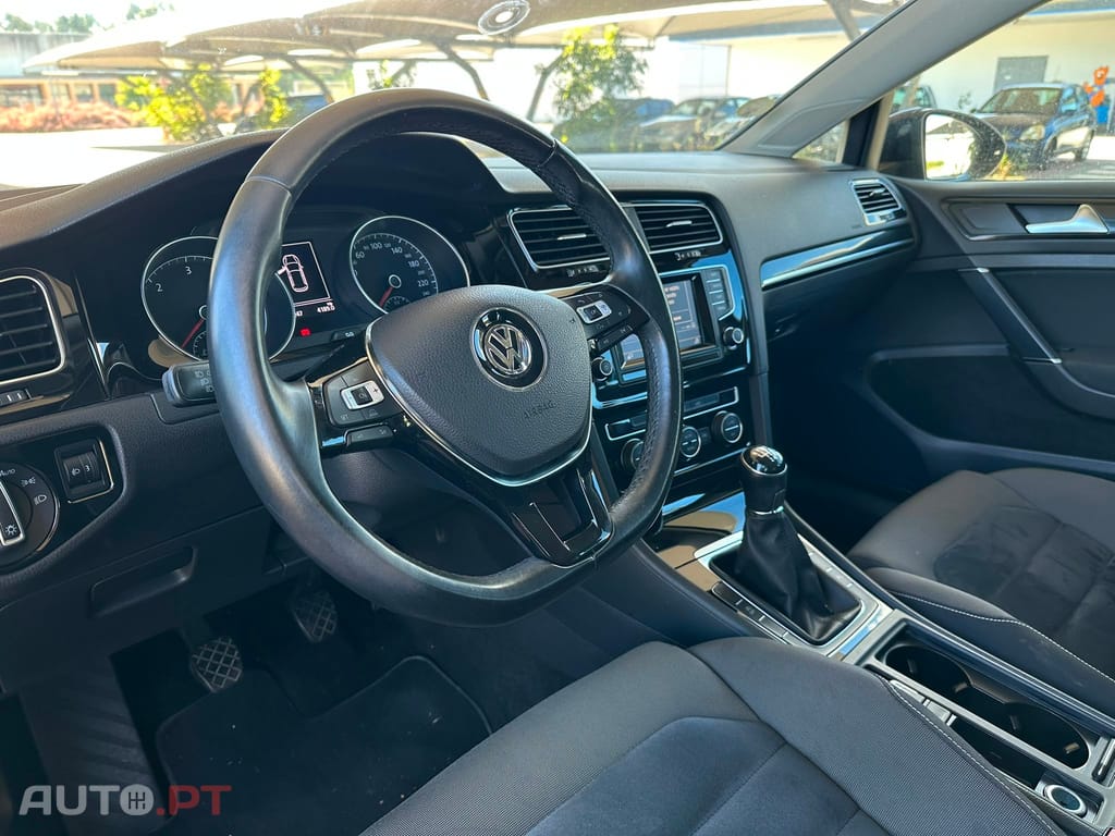 Volkswagen Golf 1.6 TDi BlueMotion Trendline